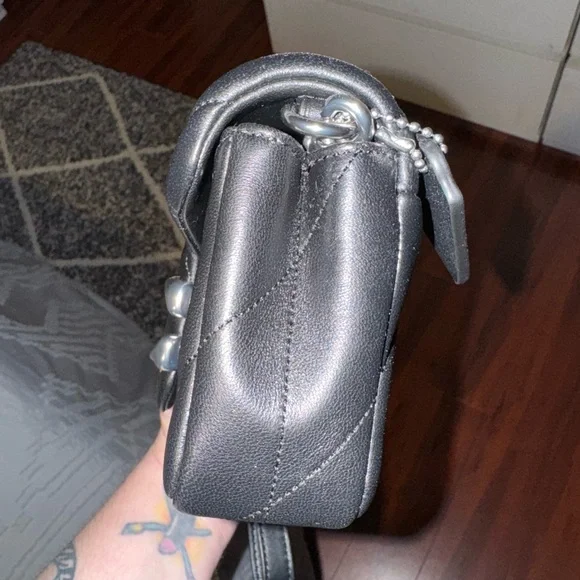 NWT crystal wristlet tabby - Picture 2 of 7